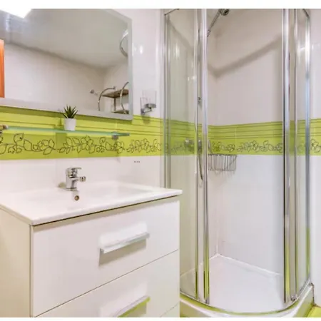 Appartement Aguamarina C *